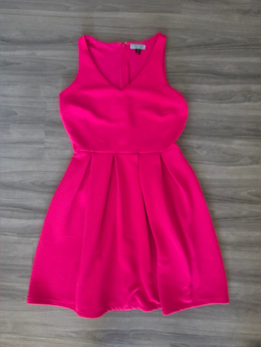 Cynthia Rowley pink pleated mini dress in size Small